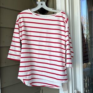 NWT LILYCOCO red and white tee. 95% Cotton and 5% Elastane. Sz S but can fit M.
